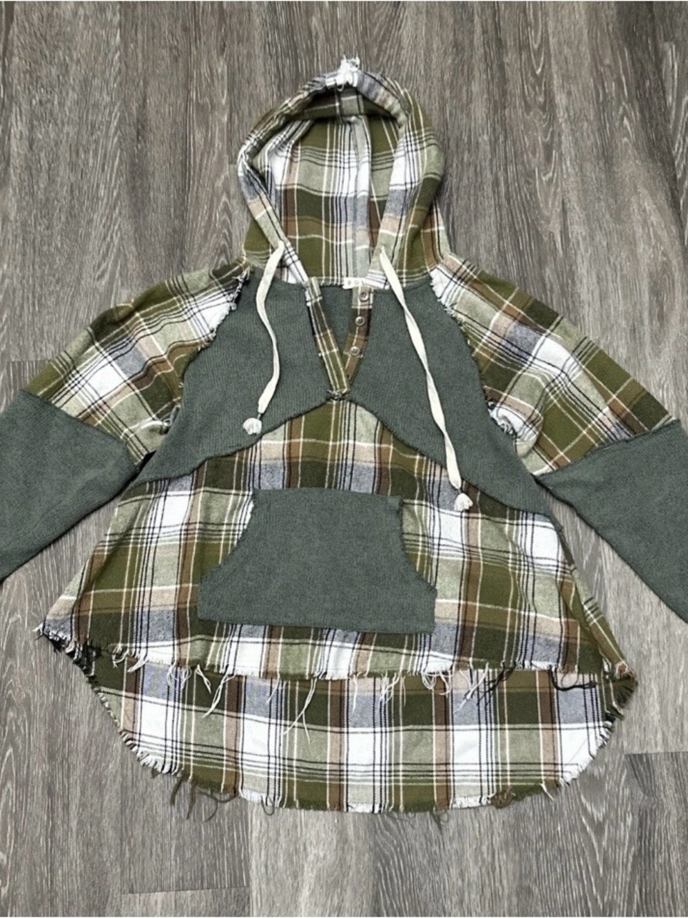 POL Shirt Womens Small Green Plaid Flannel Hooded Tunic Henley Kangaroo Pocket